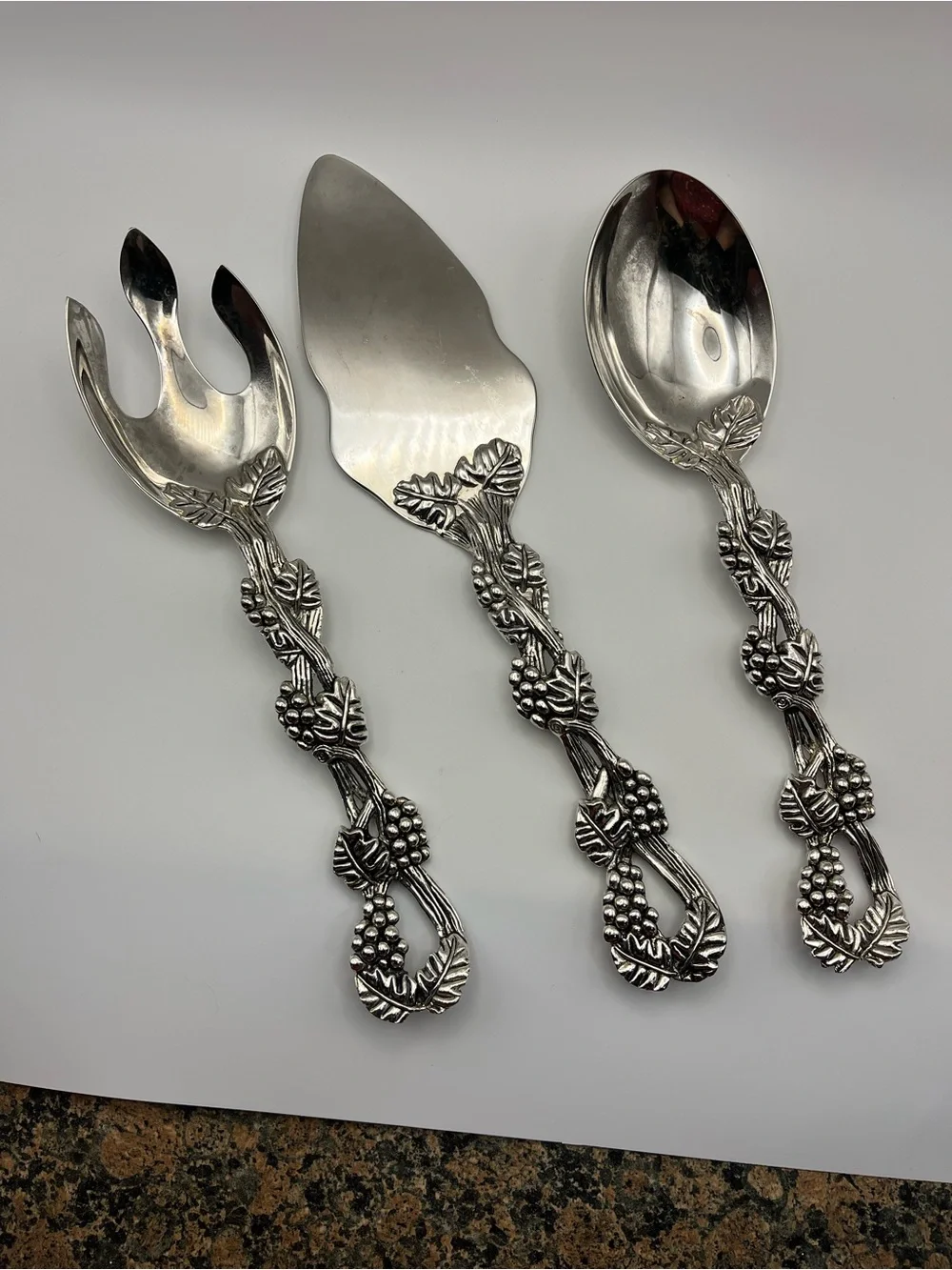 Godinger Silverplate Grape Vine 3-Piece Serving Set